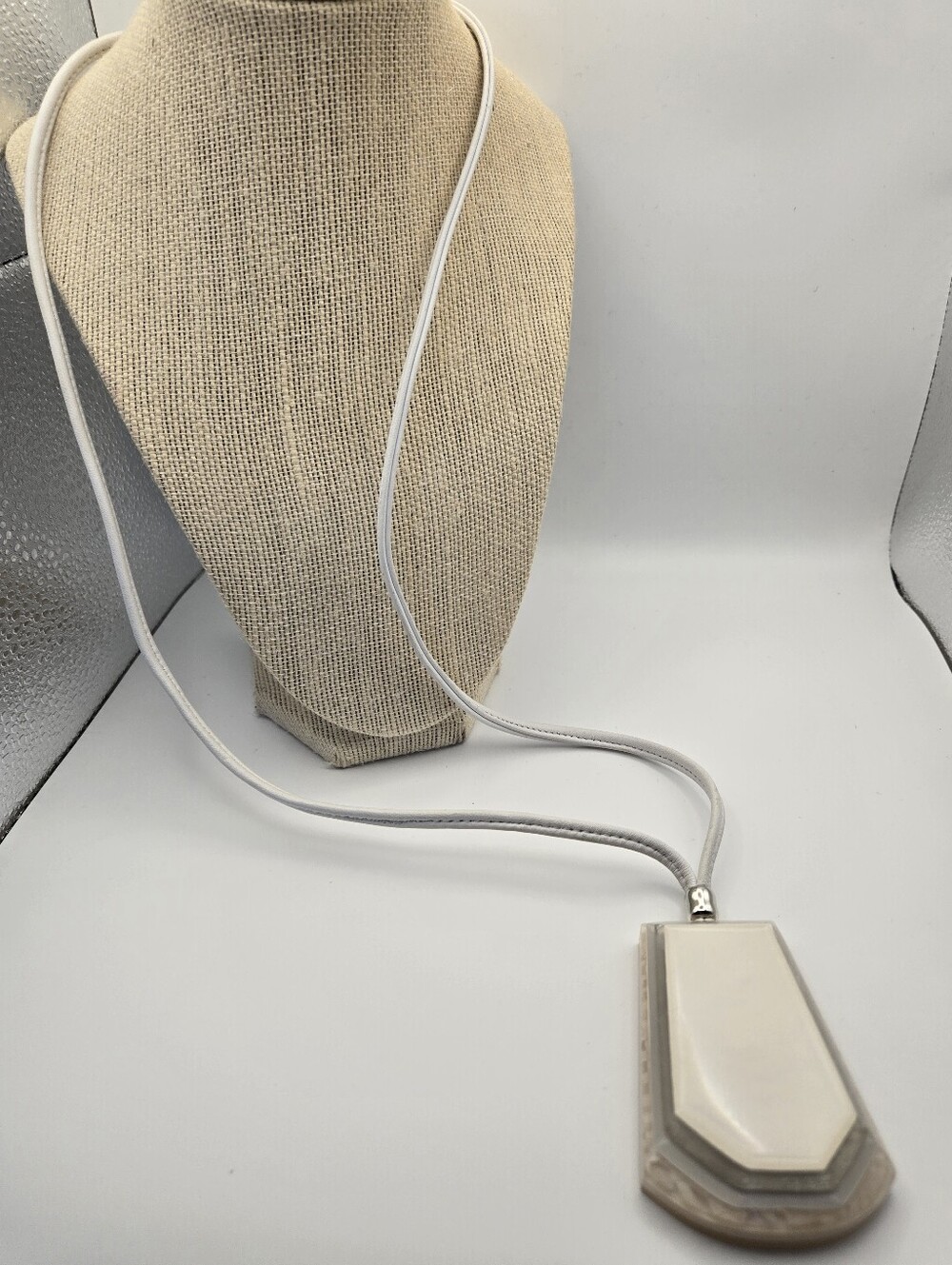 Chico's Long Chunky Lucite Pendant Faux Leather Cord Cream Gray Beige